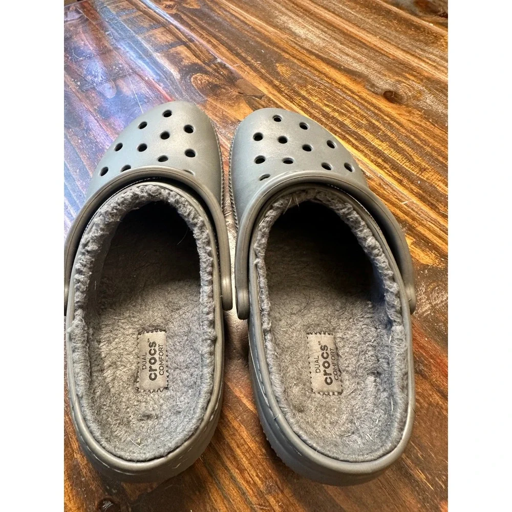 Crocs Classic Lined Clog Slate Grey Men 7 Women 9 Fuzzy Comfort Mule Slippers